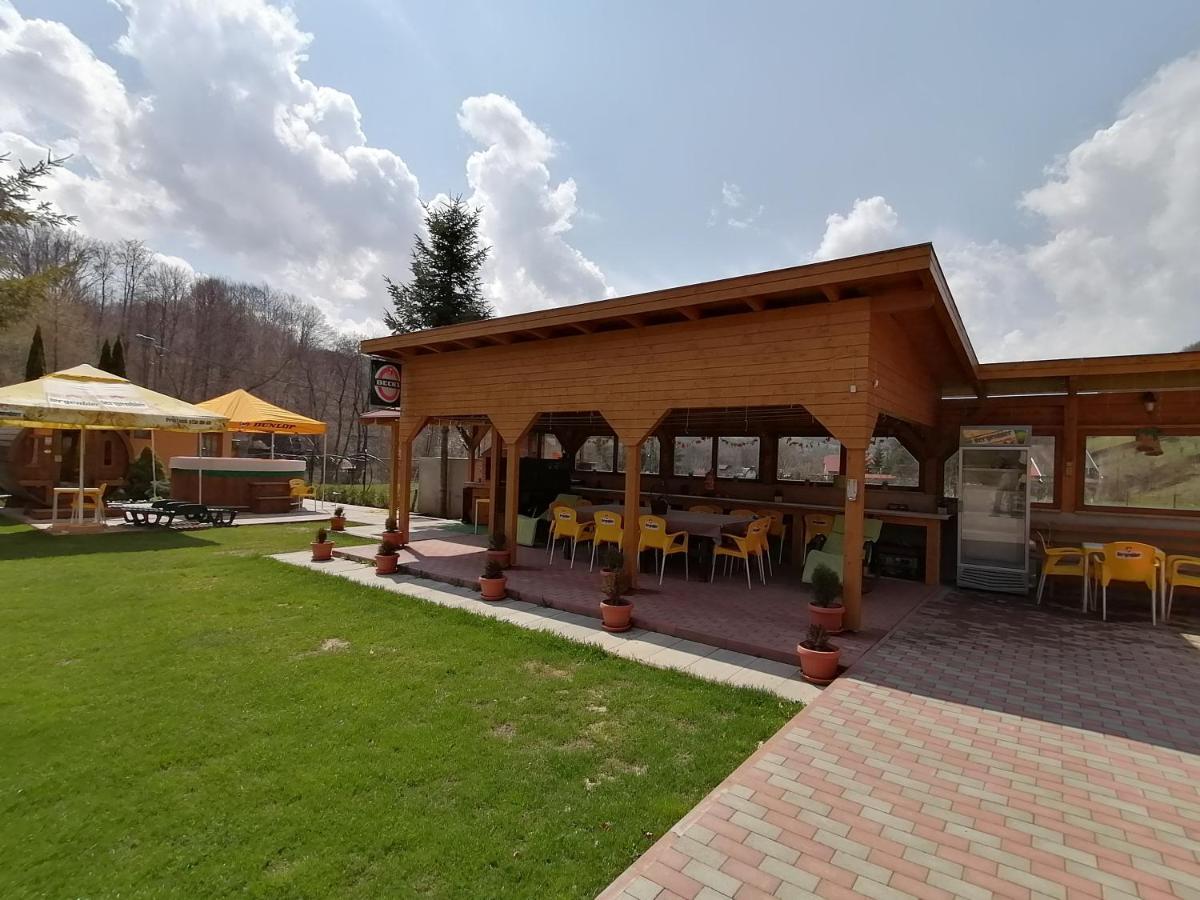 Pensiunea Colt Alb Băile Homorod Esterno foto