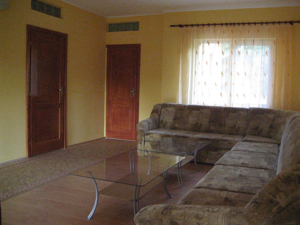 Pensiunea Colt Alb Băile Homorod Esterno foto