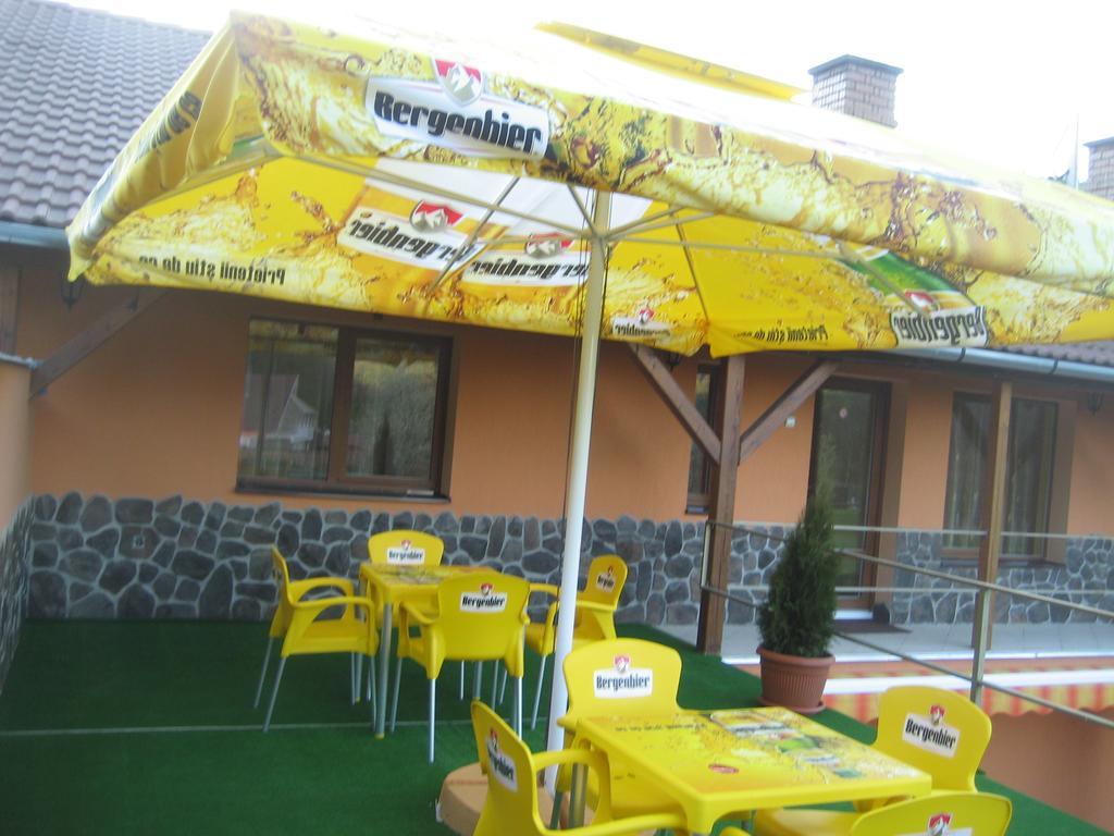 Pensiunea Colt Alb Băile Homorod Esterno foto