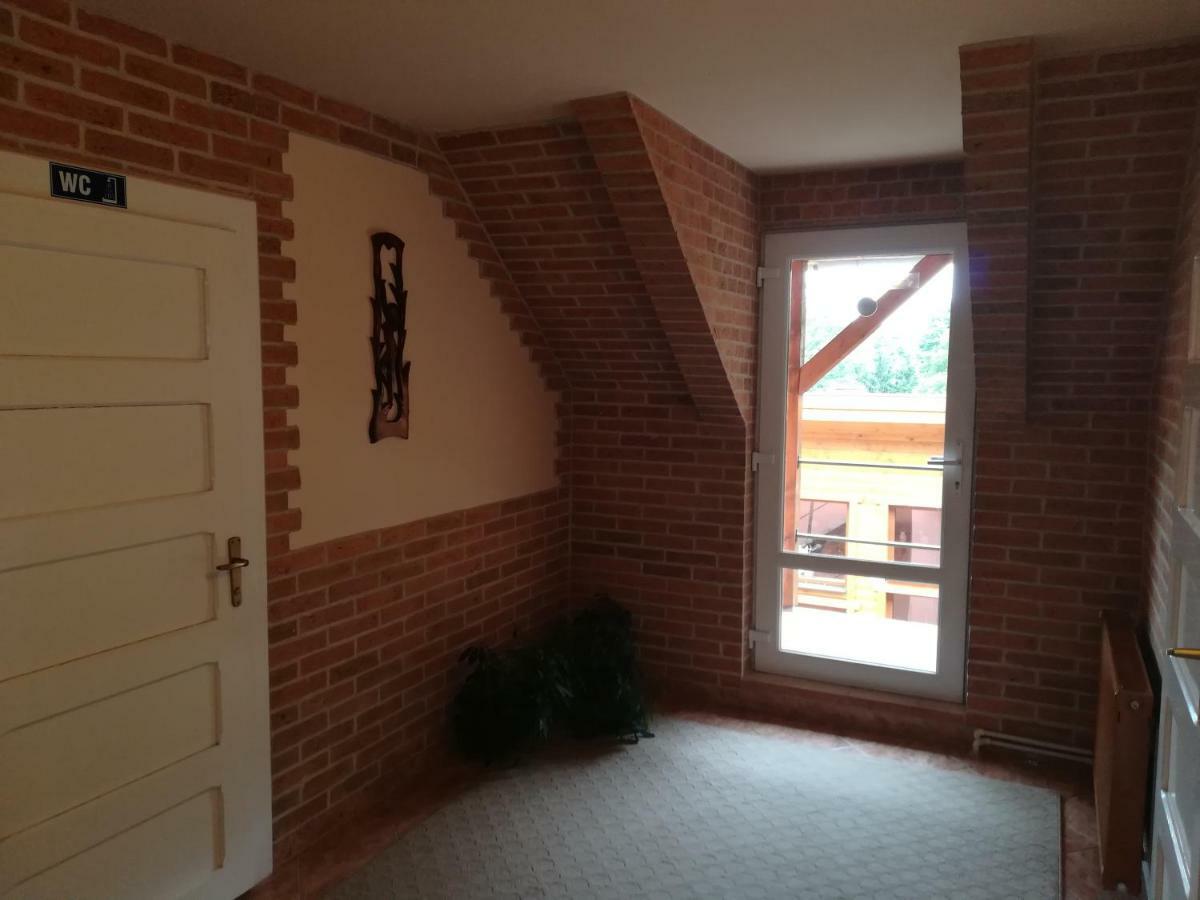 Pensiunea Colt Alb Băile Homorod Esterno foto