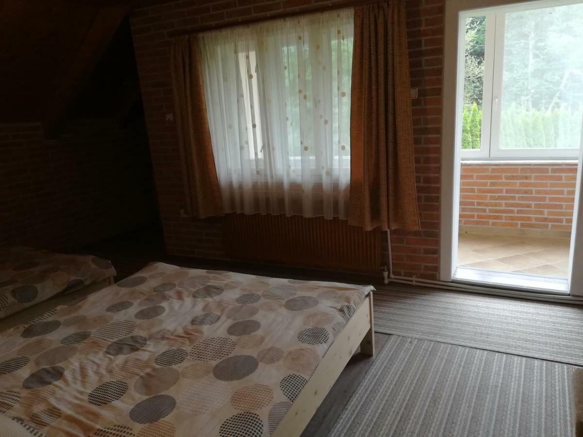 Pensiunea Colt Alb Băile Homorod Esterno foto