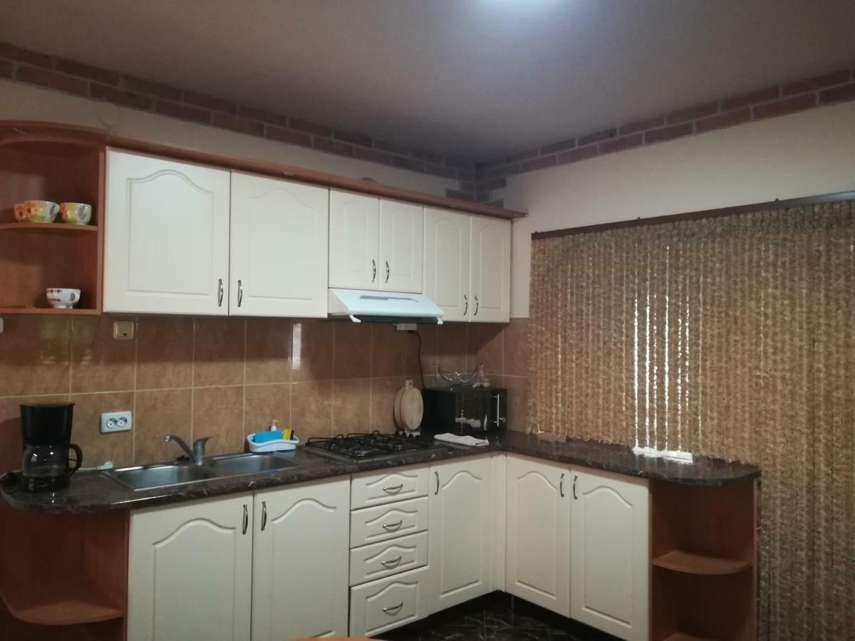 Pensiunea Colt Alb Băile Homorod Esterno foto