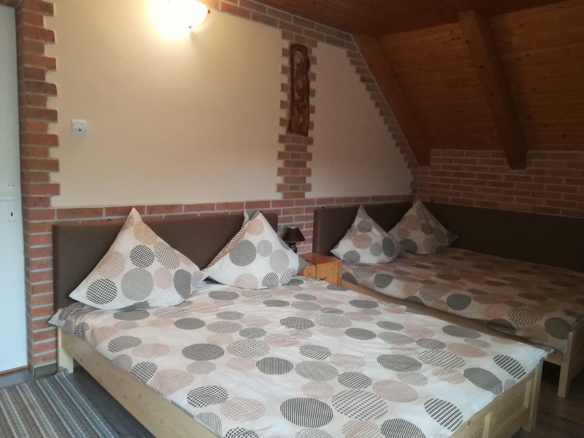 Pensiunea Colt Alb Băile Homorod Esterno foto