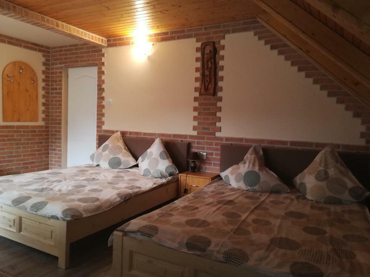 Pensiunea Colt Alb Băile Homorod Esterno foto