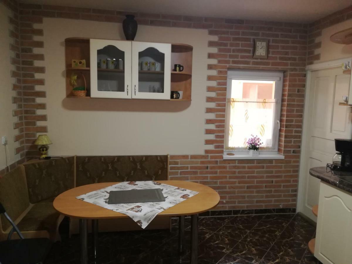 Pensiunea Colt Alb Băile Homorod Esterno foto