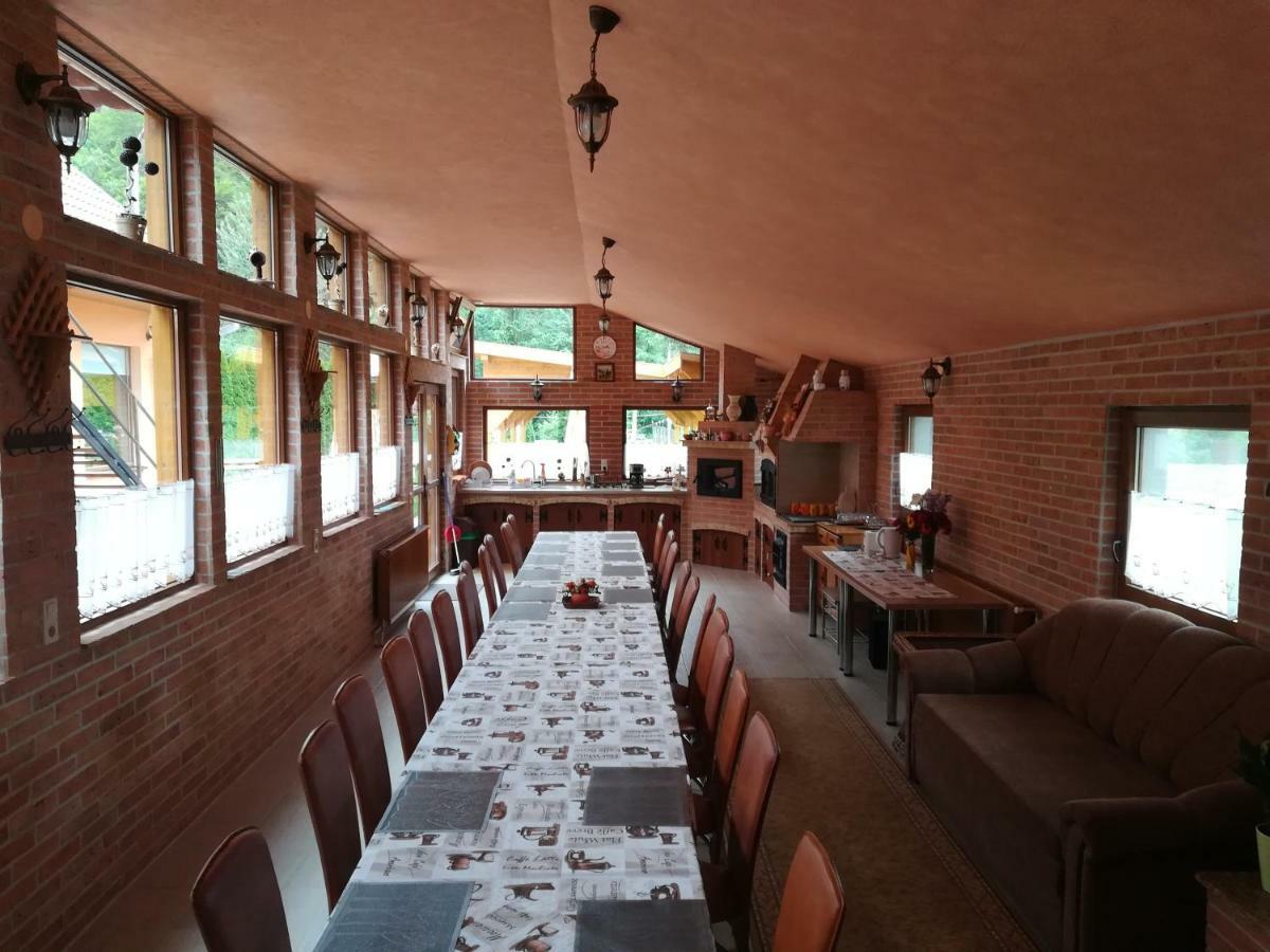 Pensiunea Colt Alb Băile Homorod Esterno foto