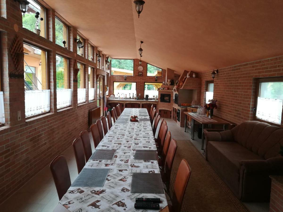 Pensiunea Colt Alb Băile Homorod Esterno foto